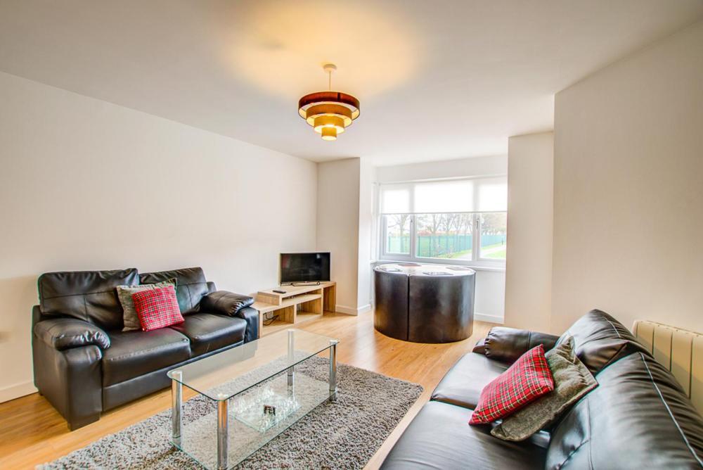 Sunderland Short Stays 2 Bedroom Apartment Free Parking Fulwell Sr6 المظهر الخارجي الصورة