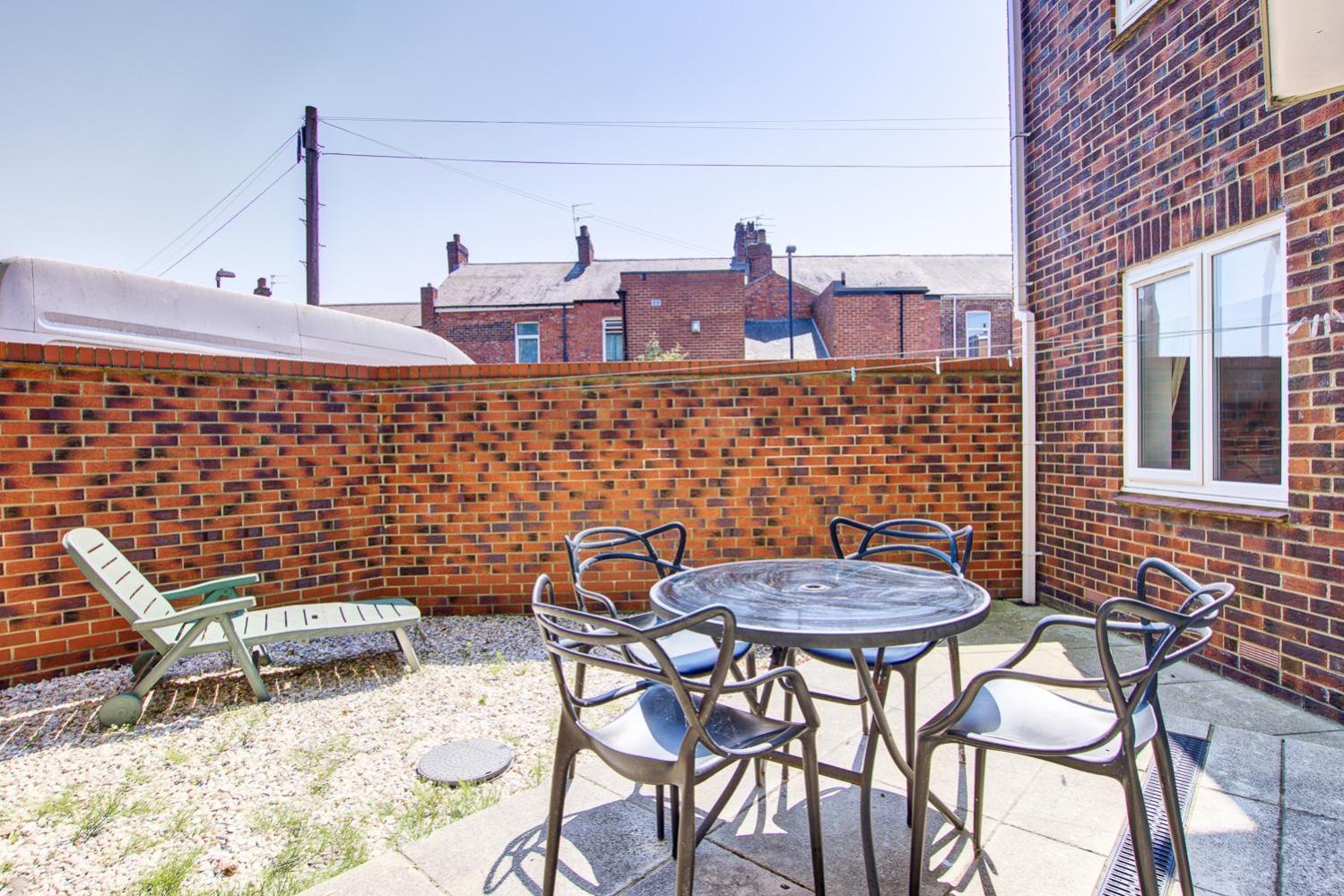 Sunderland Short Stays 2 Bedroom Apartment Free Parking Fulwell Sr6 المظهر الخارجي الصورة