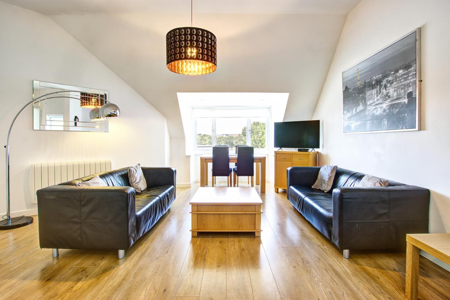 Sunderland Short Stays 2 Bedroom Apartment Free Parking Fulwell Sr6 المظهر الخارجي الصورة