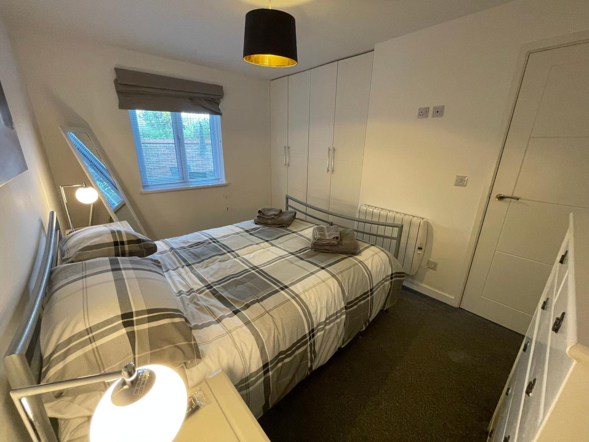 Sunderland Short Stays 2 Bedroom Apartment Free Parking Fulwell Sr6 المظهر الخارجي الصورة